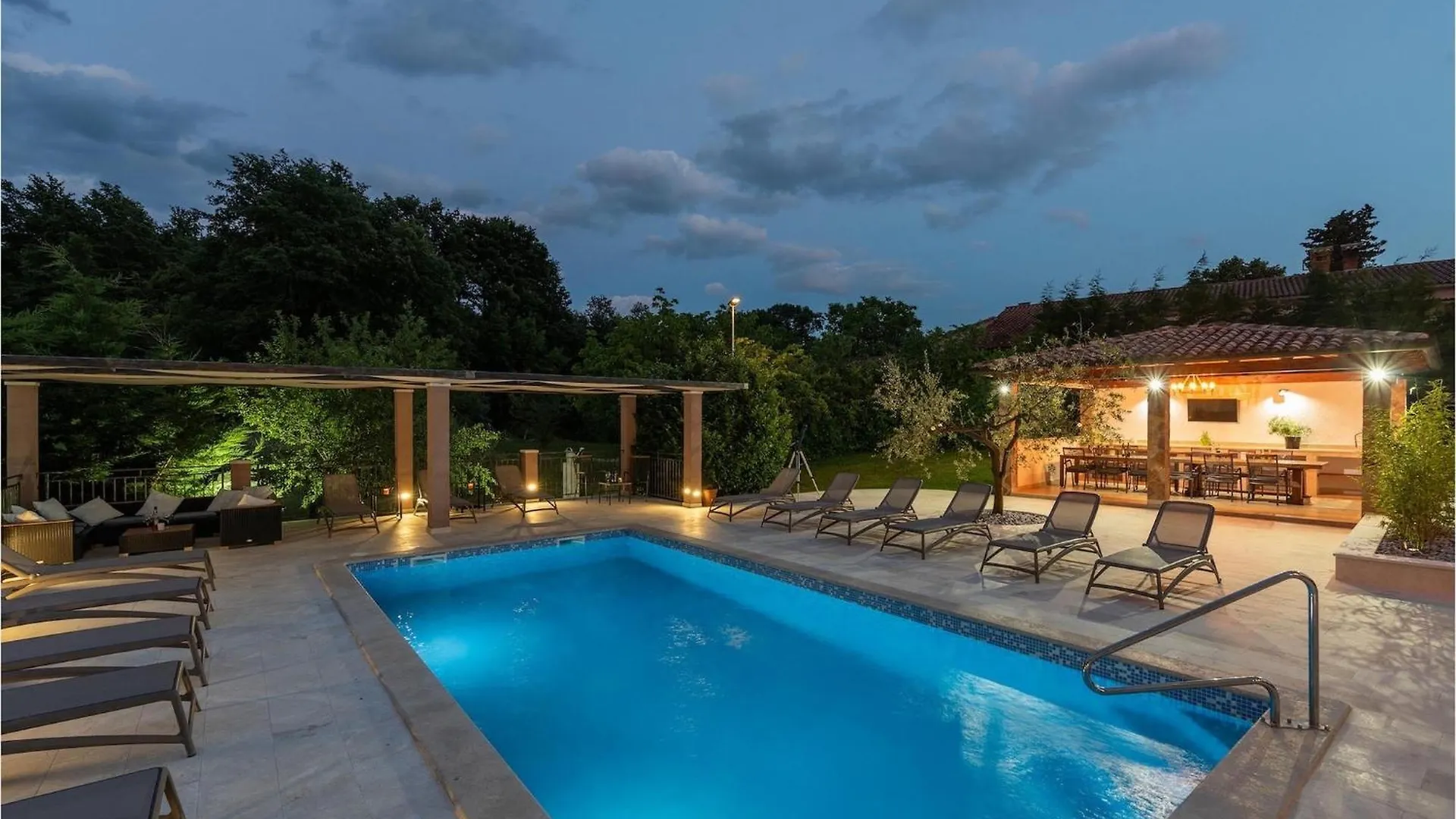 Holiday home Villa Vesnabranka Pican